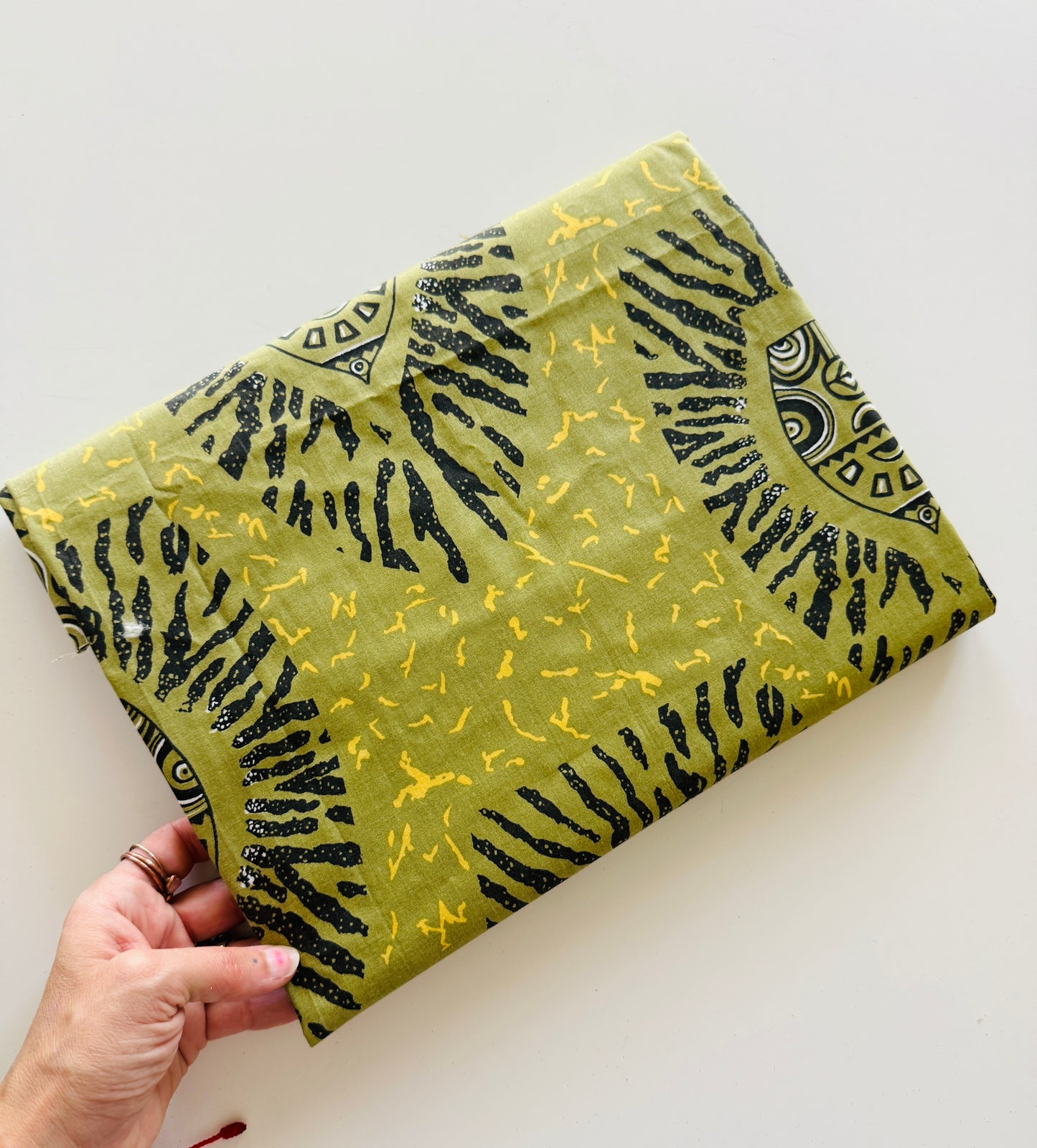 Polynesian-inspired Fabric Cotton 2.25 yards 45 wide