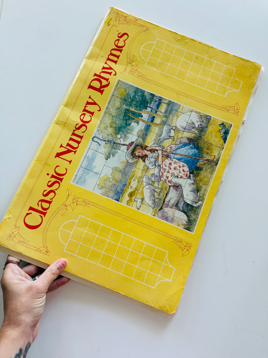 Vintage Classic Nursery Rhymes Oversized Book