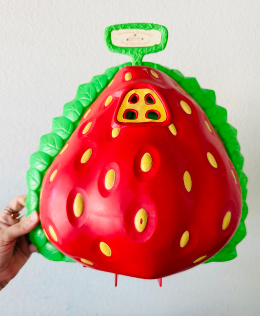 Vintage Strawberry Shortcake Berry Bake Shoppe Playset