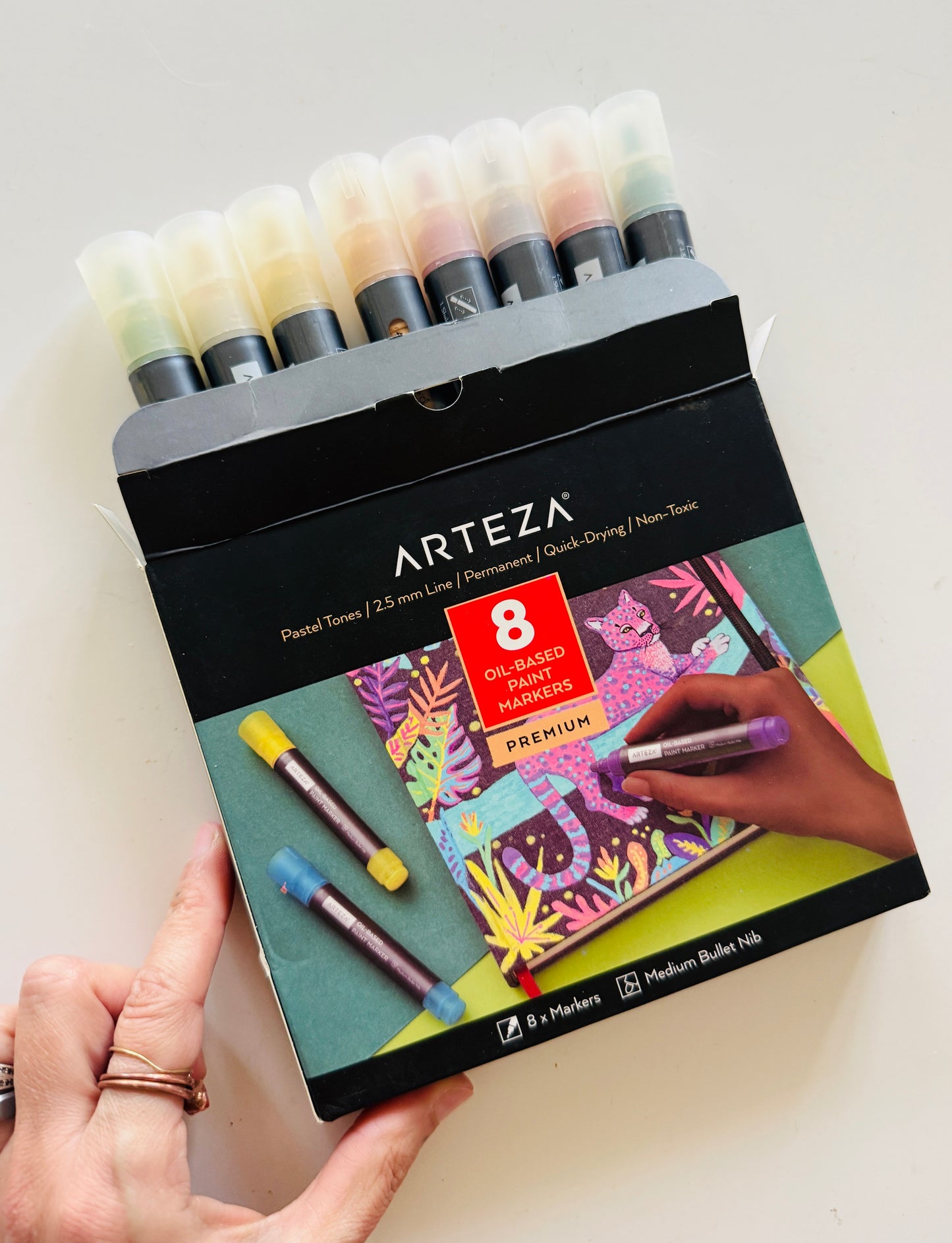Arteza Oil Markers set of 8