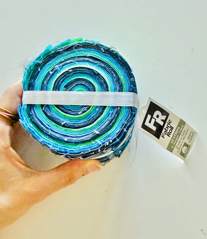 Fabric Roll - Blue Batik Met