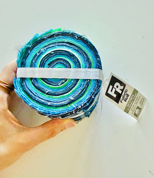 Fabric Roll - Blue Batik Met