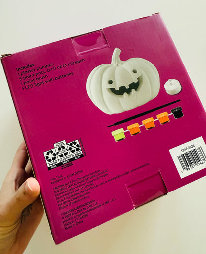 Light Up Pumpkin Plaster Kit NEW